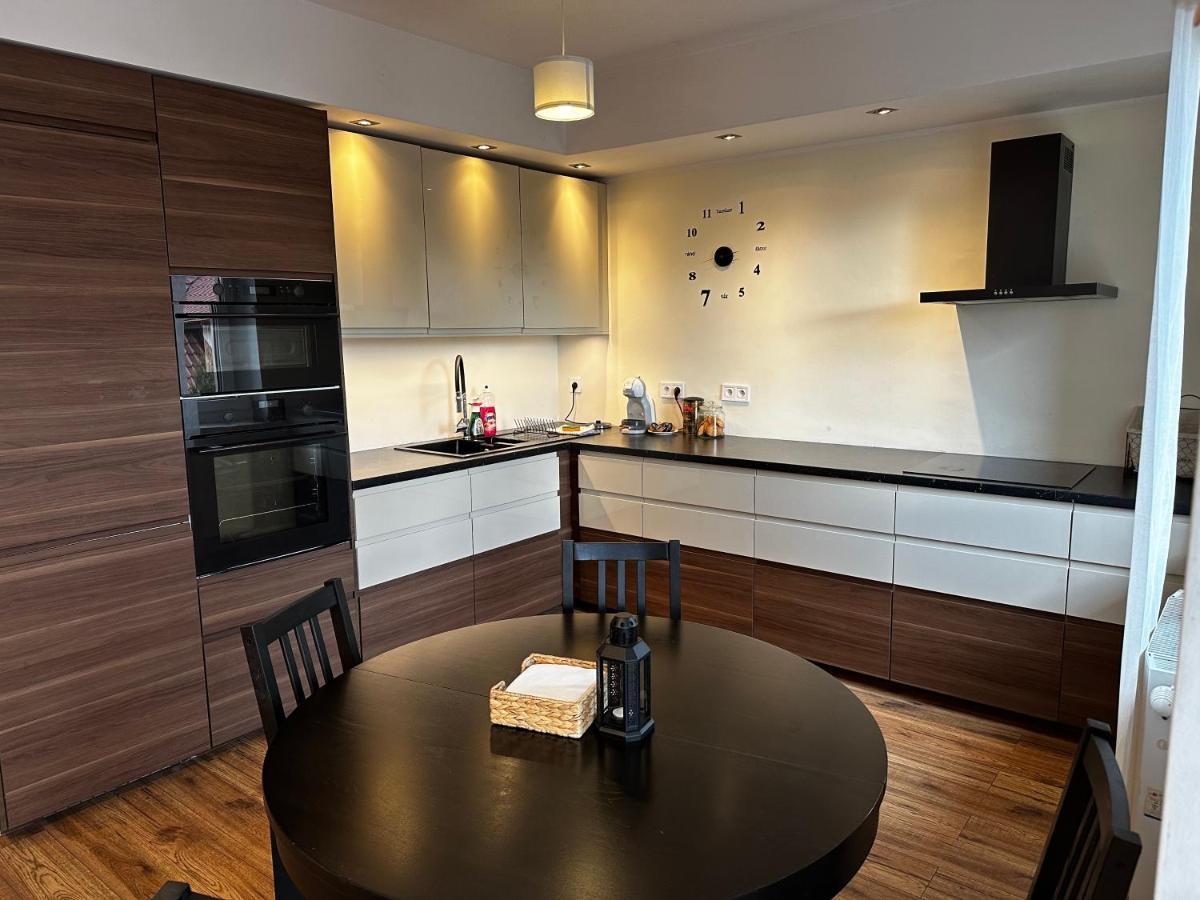 Apartament Airport กดัญสก์ ภายนอก รูปภาพ