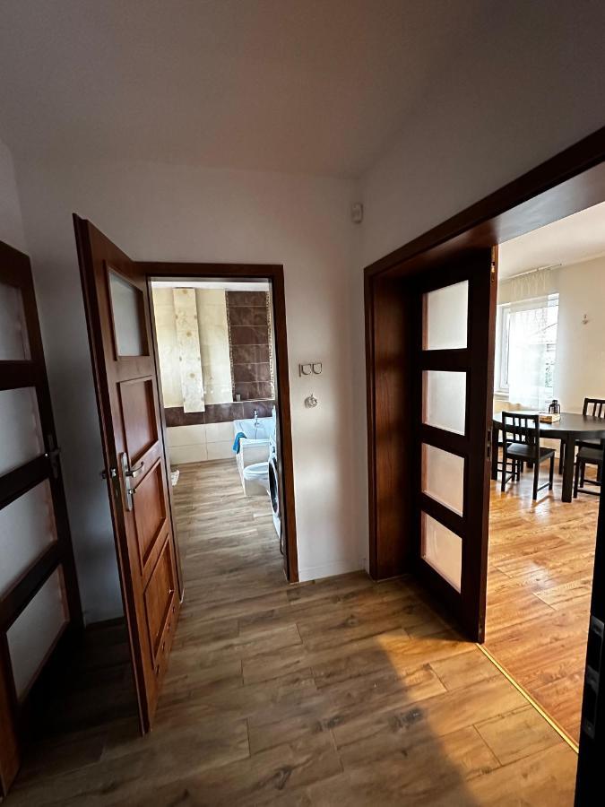 Apartament Airport กดัญสก์ ภายนอก รูปภาพ