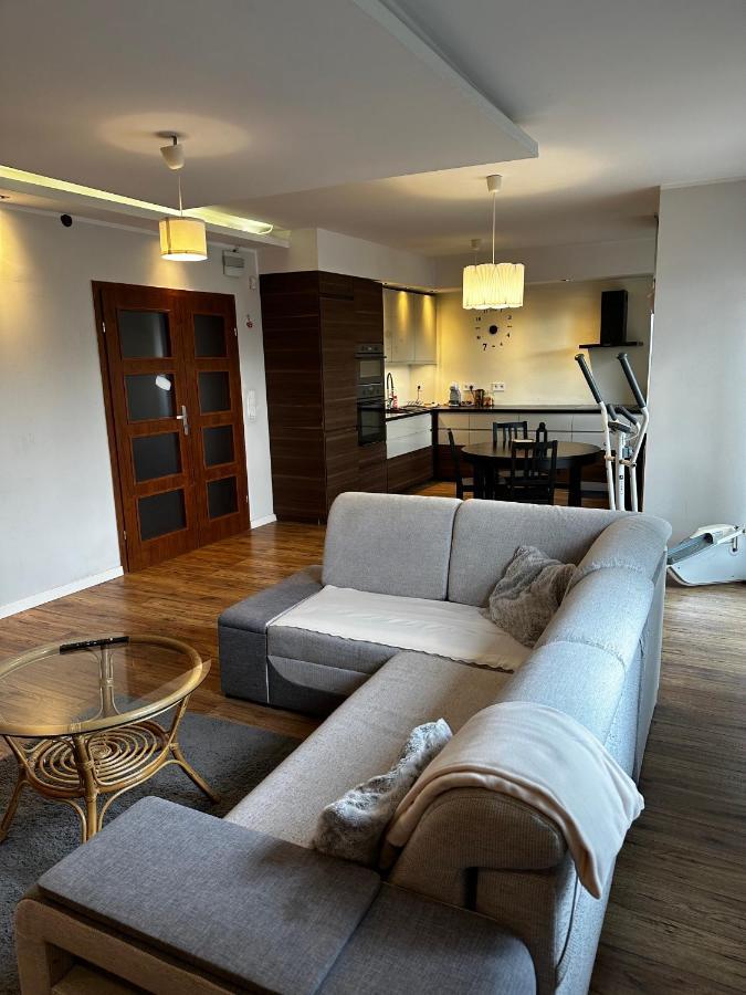 Apartament Airport กดัญสก์ ภายนอก รูปภาพ