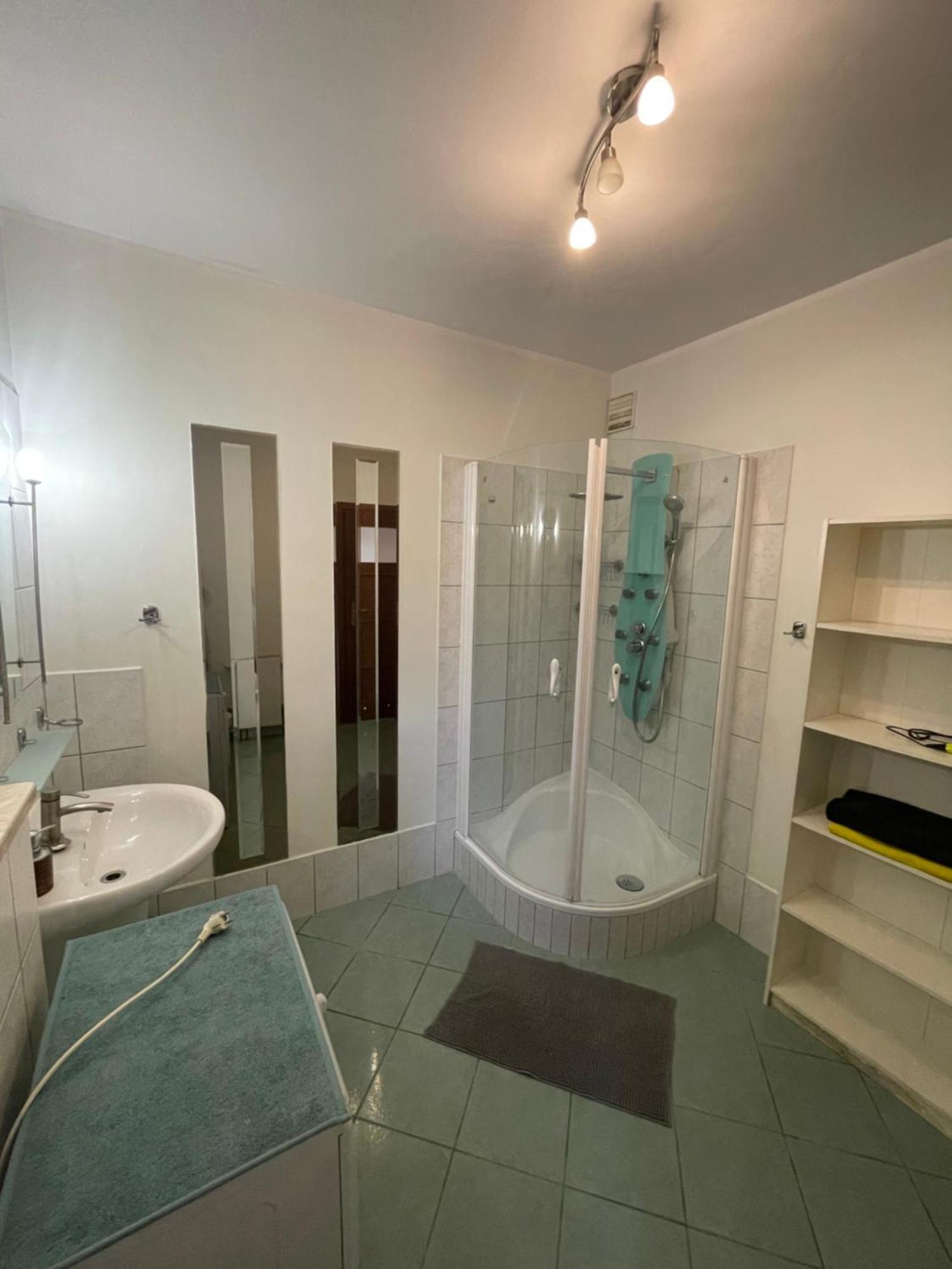 Apartament Airport กดัญสก์ ภายนอก รูปภาพ
