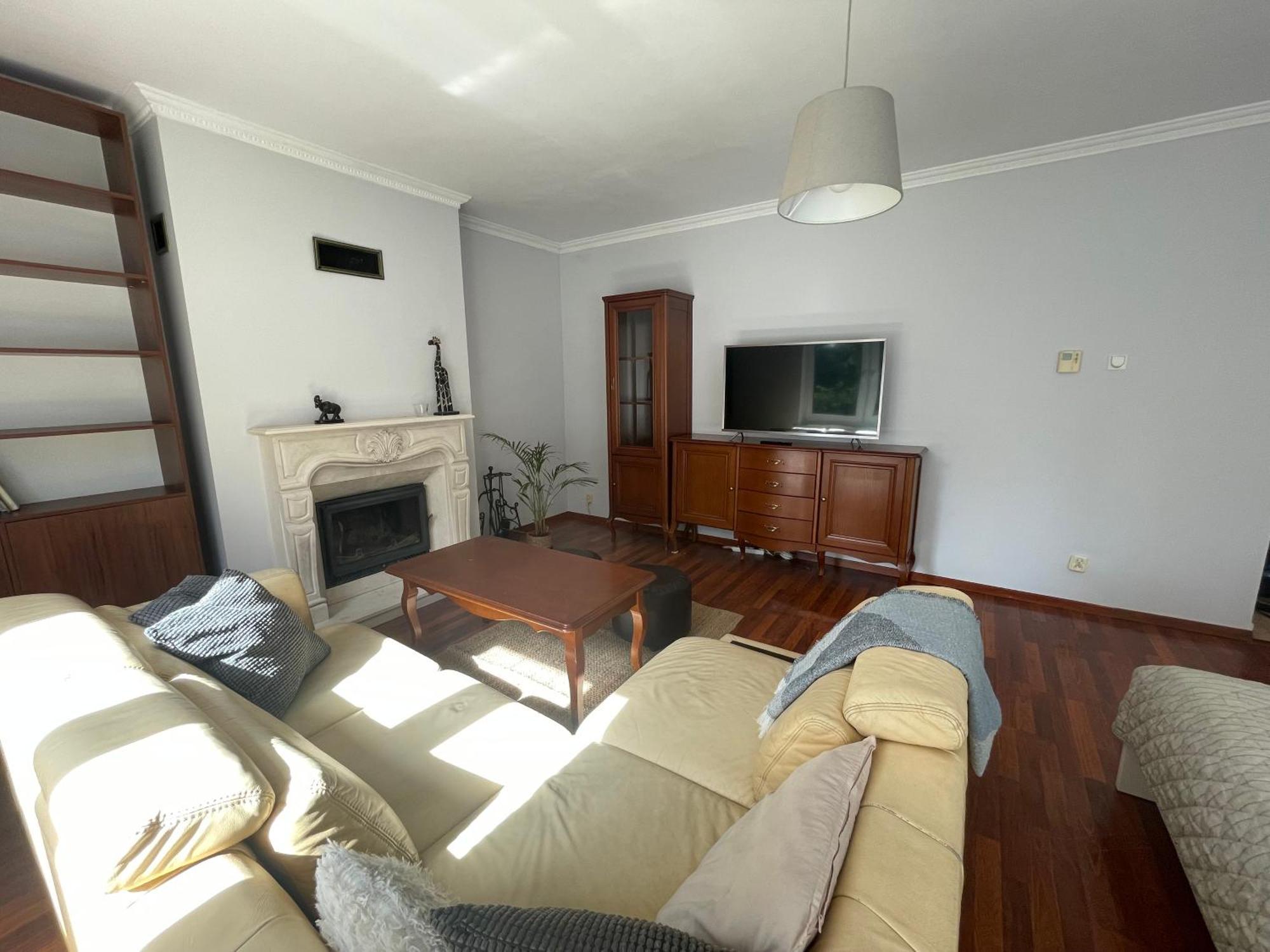 Apartament Airport กดัญสก์ ภายนอก รูปภาพ