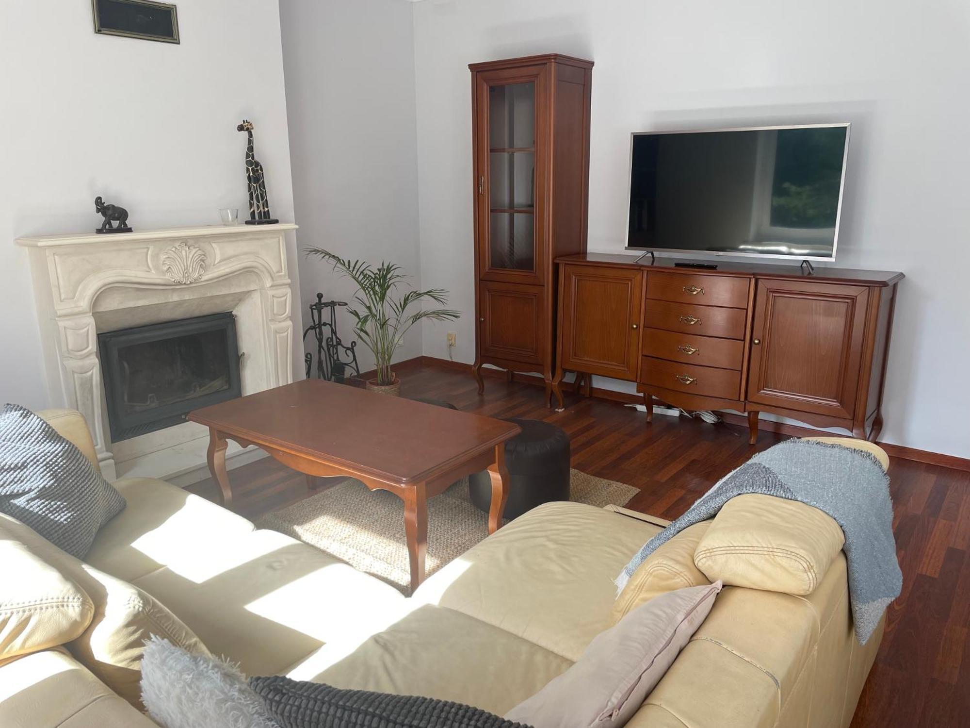 Apartament Airport กดัญสก์ ภายนอก รูปภาพ