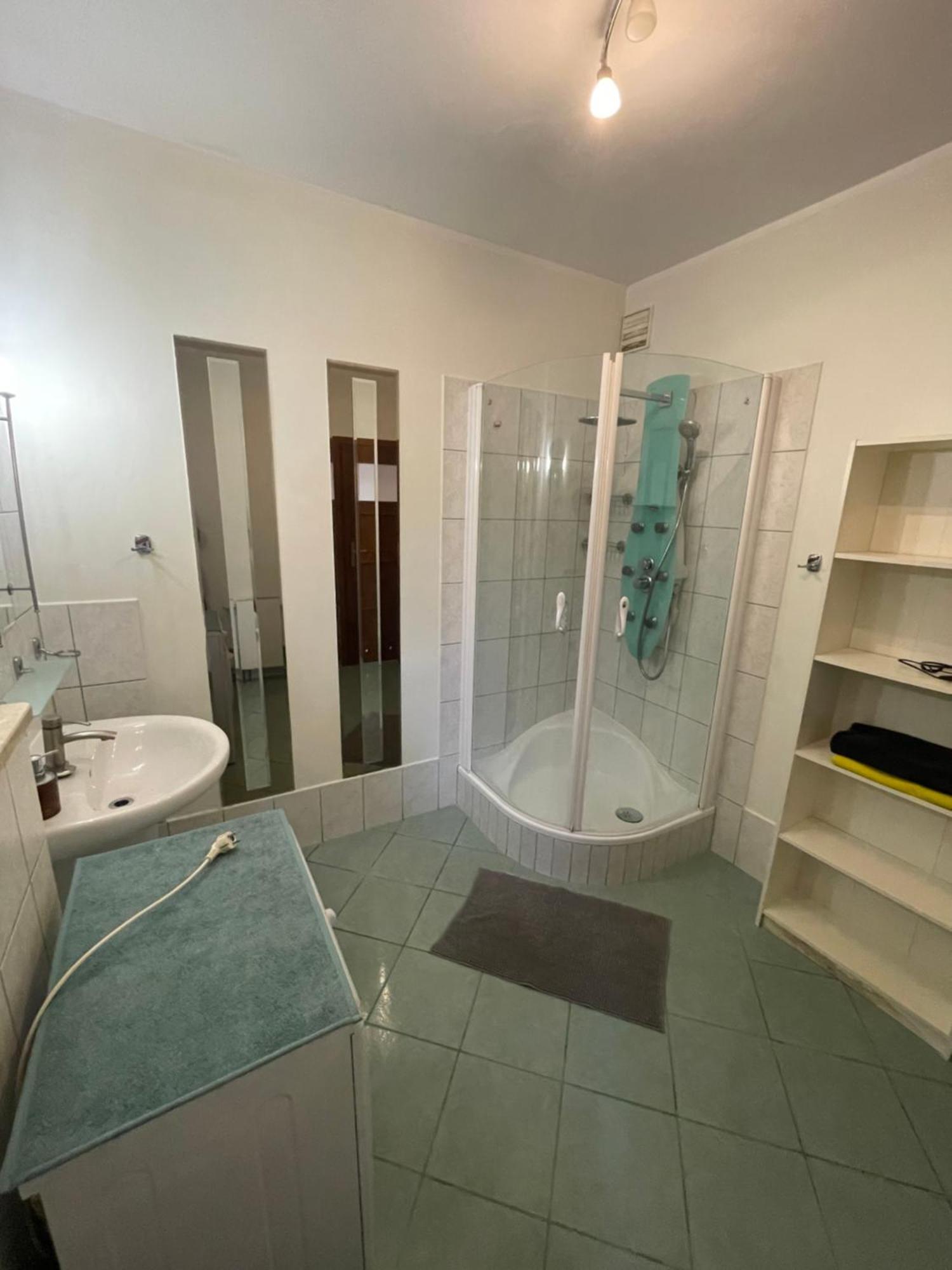 Apartament Airport กดัญสก์ ภายนอก รูปภาพ